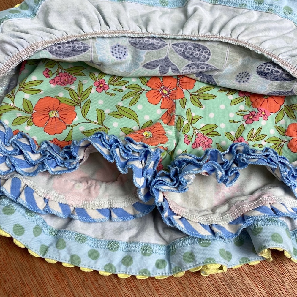 *** SOLD ***Matilda Jane (MJ) All the Tickets Happy & Free Skort / Skirt. Size 2 - Picture 2 of 6